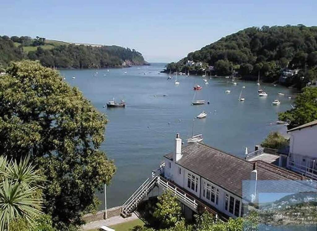 Caldon Holiday Chalet Sleeps 4 In Dartmouth Wifi Electric Inc Pet Friendly Экстерьер фото