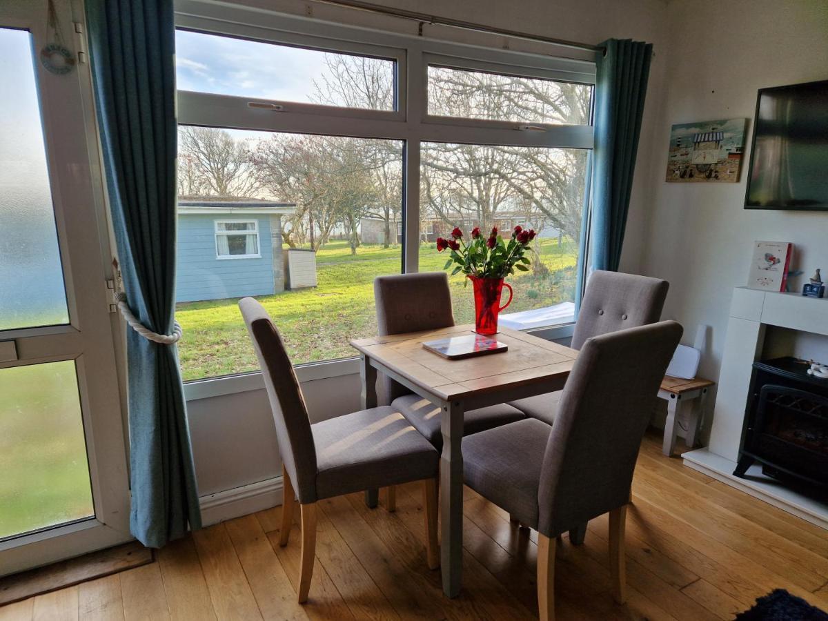 Caldon Holiday Chalet Sleeps 4 In Dartmouth Wifi Electric Inc Pet Friendly Экстерьер фото